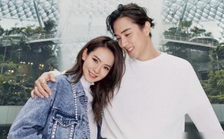 中韩夫妇黑科技是什么 戚薇接娃照曝光！素颜竟比精修能打？8岁女儿惊现“基因彩票”